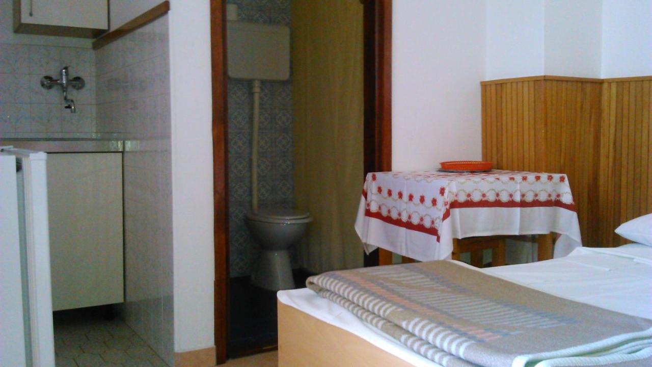 Apartmani Ana Novi V. - Studio Novi Vinodolski Extérieur photo