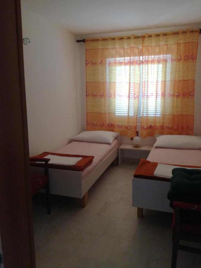 Apartmani Ana Novi V. - Studio Novi Vinodolski Extérieur photo