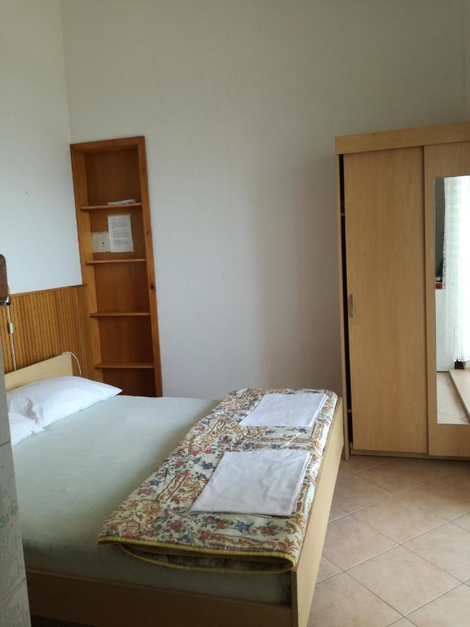 Apartmani Ana Novi V. - Studio Novi Vinodolski Extérieur photo