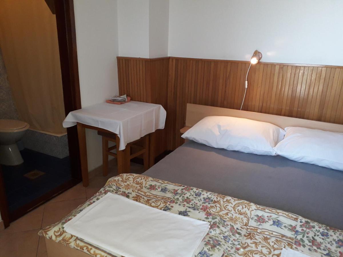 Apartmani Ana Novi V. - Studio Novi Vinodolski Extérieur photo